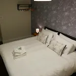 The Victoria 3*